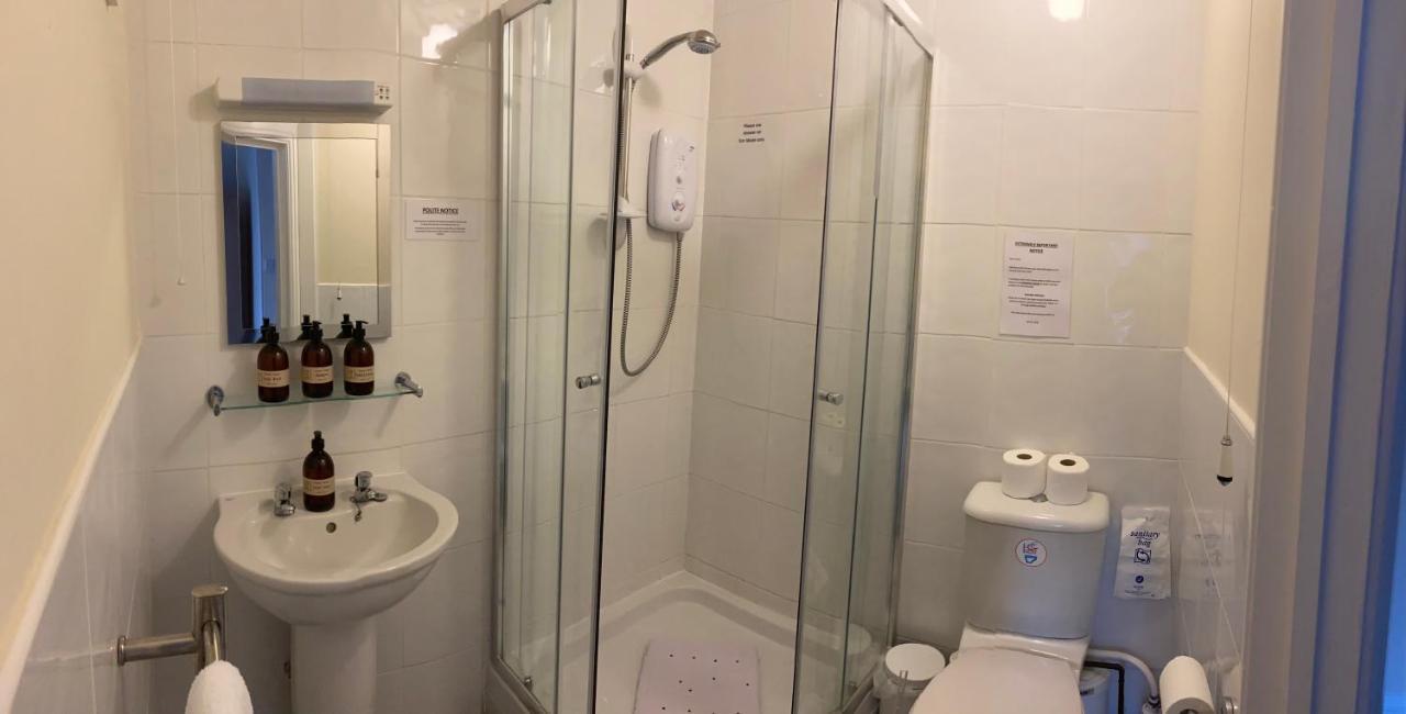לינה וארוחת בוקר לייבורן Haven House מראה חיצוני תמונה